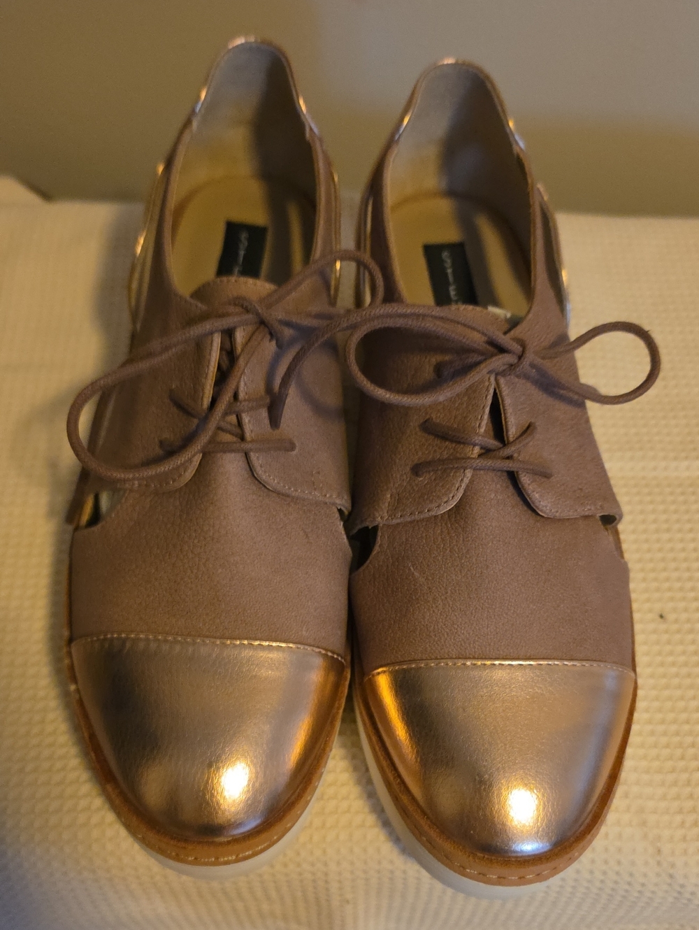 Women’s Steven By Steve Madden Taupe/Blush Lace-Up Oxfords with Metallic Cap Toe